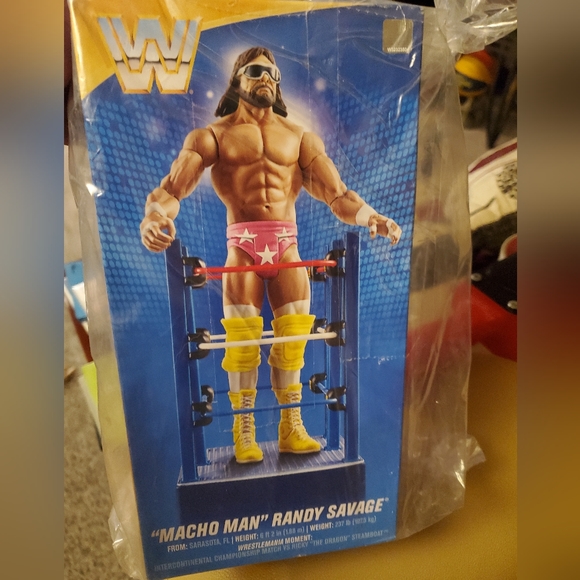 MACHO MAN - Picture 1 of 3